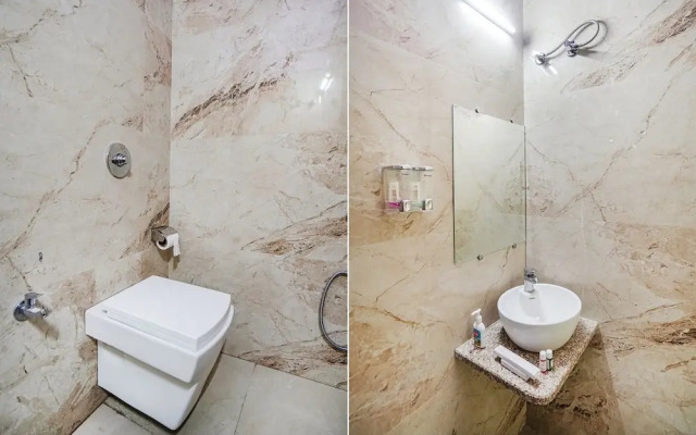 Fabhotel Raghav Raj Inn