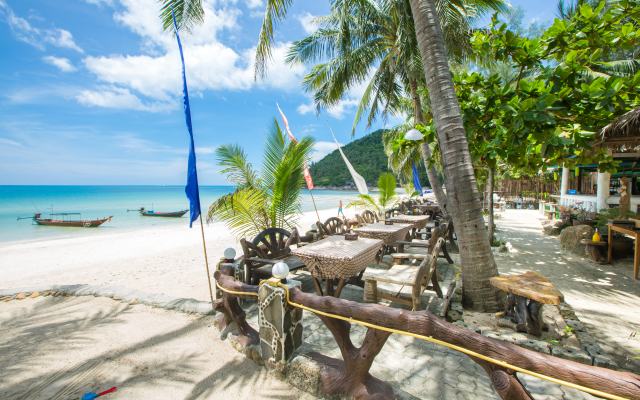 Bottle Beach 1 Resort