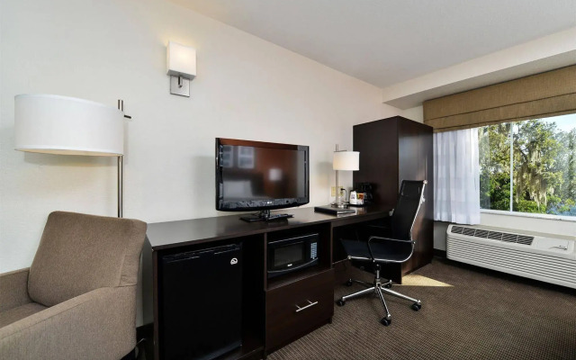 Sleep Inn & Suites Riverfront