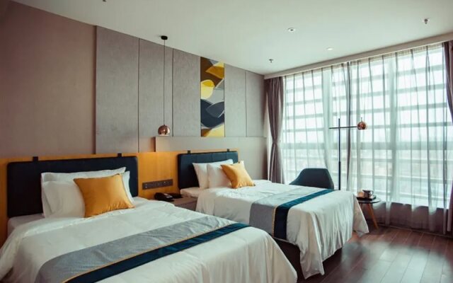 Homeinn Selected Hotel (Nantong Tongzhou Century Bridge)