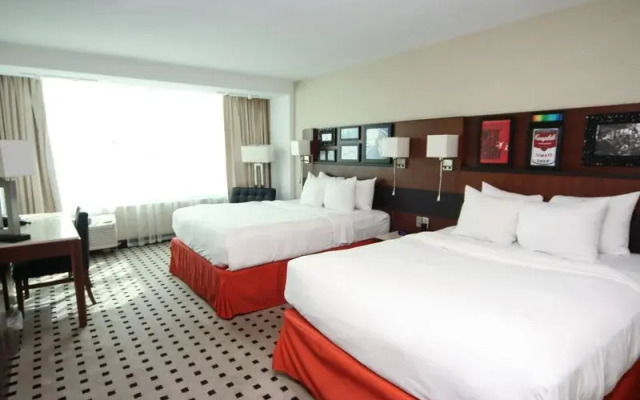 Radisson Hotel Menomonee Falls