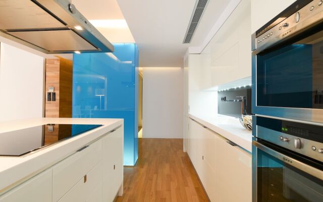 180m² homm Newly Renovated Luxurious Penthouse