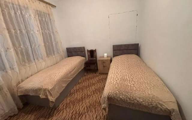 Saro B&B And Safari Tours