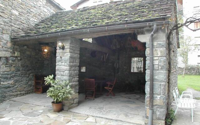 Apartamentos Casa Buisan