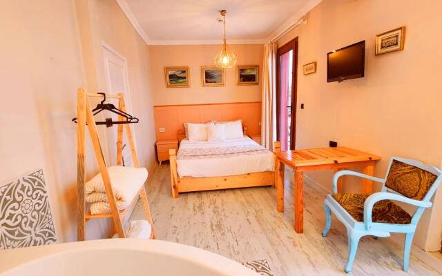 Sigacik Yakamoz Pansiyon