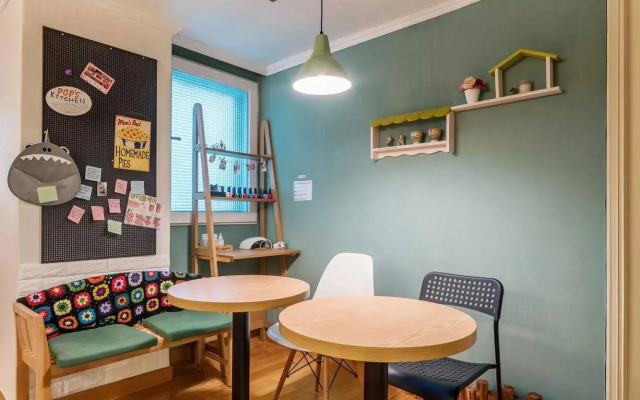 Beauty in Guesthouse (Female Only)