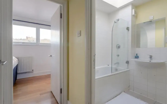Smart Studio Apartment in Streatham