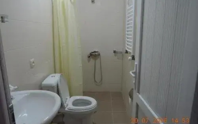 Shaloshvili's Cellar Hotel