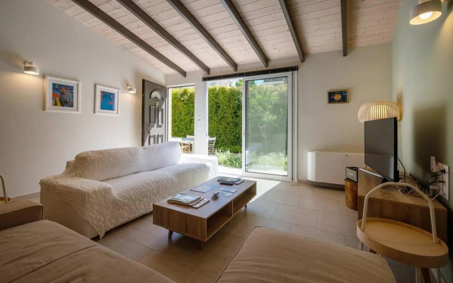 Country Home - Kalamata Mediterranean Villas