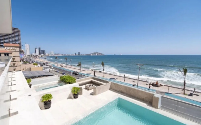 Cristal bay Apartments