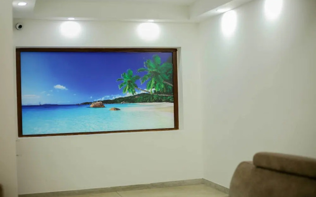 The Regent Grand Hotel - Galle Face