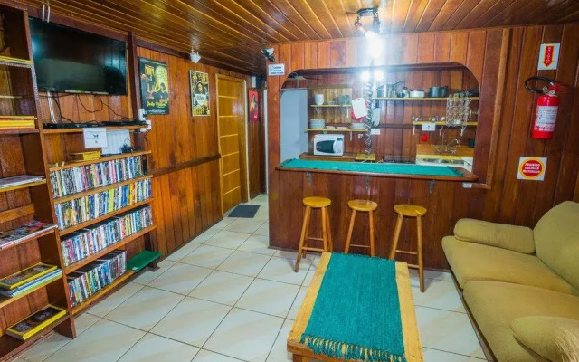 Sunset Strip Eco Hostel