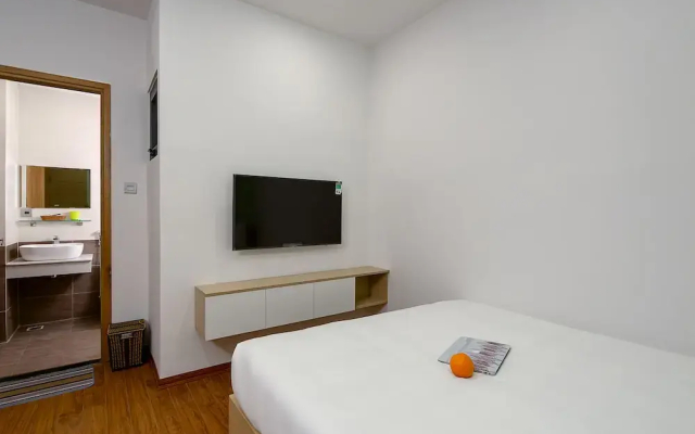 Fan House Hostel