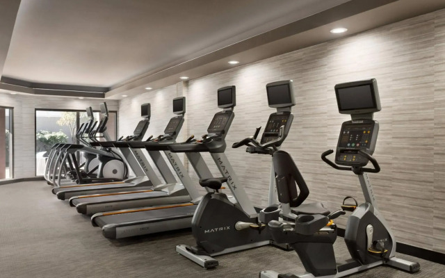 Courtyard by Marriott Tulsa Central