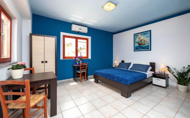 Nice Home in Sisan With Wifi and 7 Bedrooms