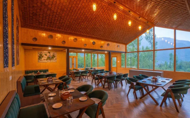 Moustache Hostel Pahalgam