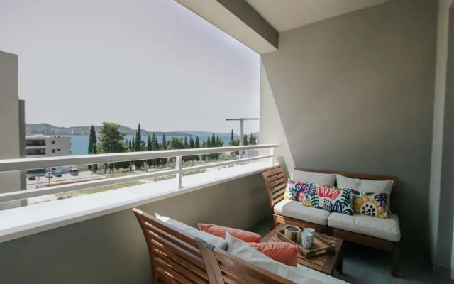 Scenic Sea View Apartment Trogir