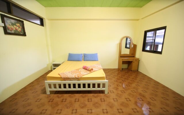 Cube Hostel Krabi