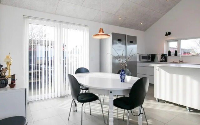 5 Person Holiday Home in Frederikshavn