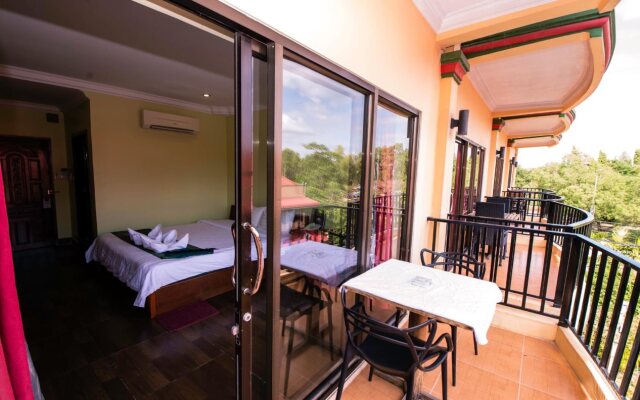 Grand Sihanouk Ville Hotel