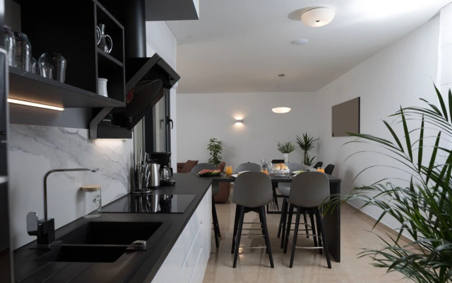 Villa Four Brothers Penthouse Suite