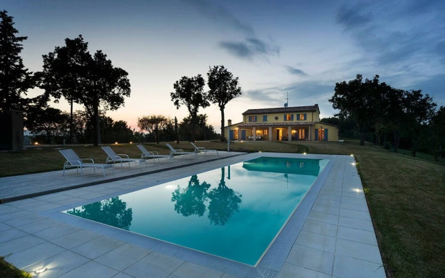 Villa Elettra 12 2 by Marche Holiday Villas