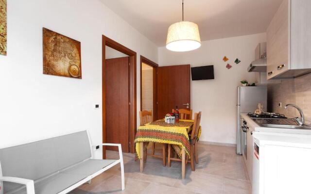 Economico bilocale 2-4 posti spiaggia Ionio m528