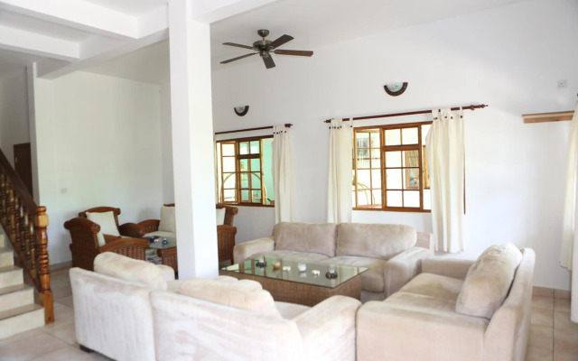 Le surmer self catering chalets