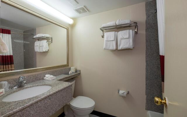 Red Roof Inn Warrenton