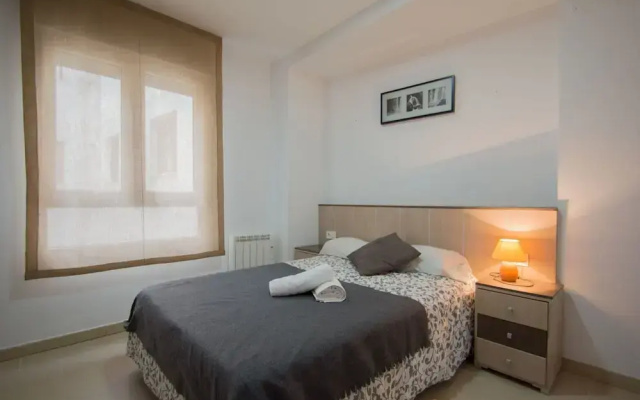 EnjoyGranada GRAN VIA 2B & Parking Opcional - Apartment in Granada - Photo 4