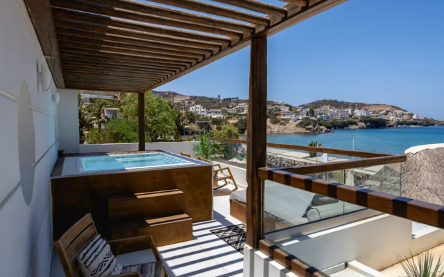Nostos Beach Boutique Hotel