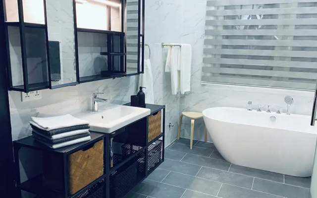 Stunning 3-bed House in Tema-ahenfie Villa