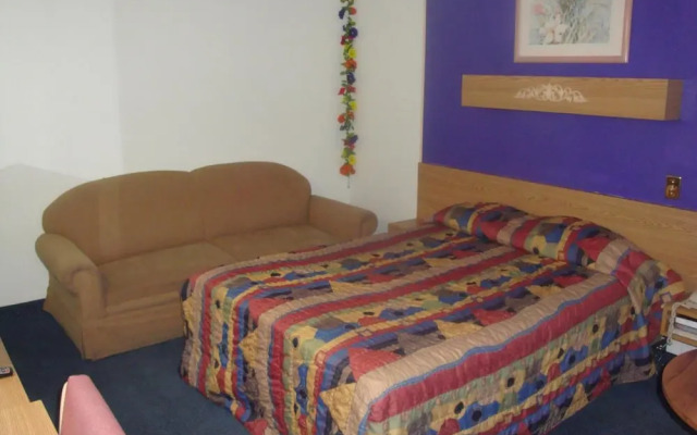 Motel 6 - Lakeview