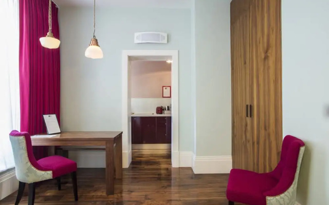 Residences at The Gyle - London