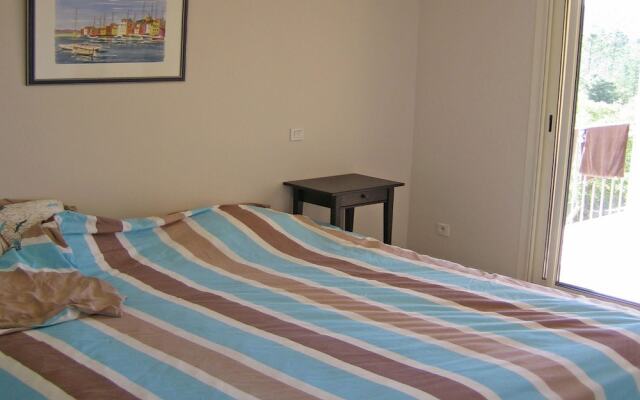 Opulent Villa in Le muy with Swimming Pool