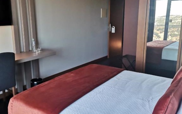 Отель Versatile