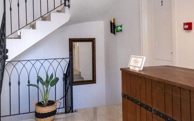 Amber Boutique Hotel