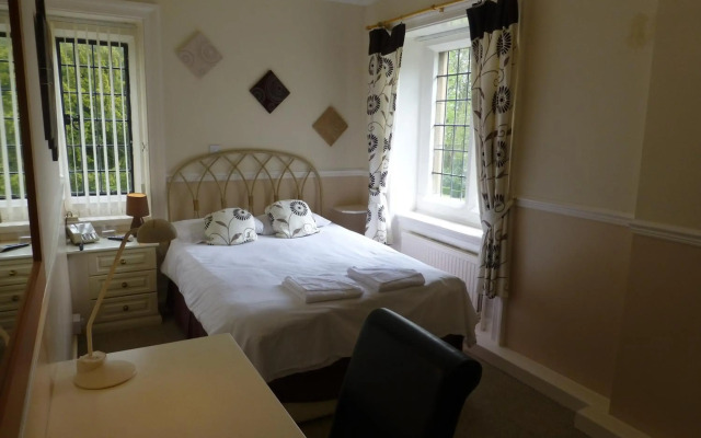 Maes Manor Hotel