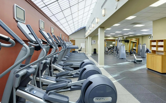 DoubleTree by Hilton Washington DC - Crystal City