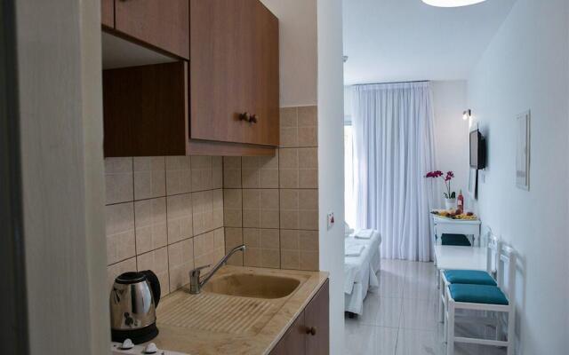 Tsokkos Maria Hotel Apts