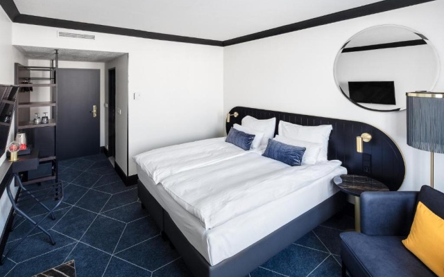 Superior Double room (full double bed) (bed type is subject to availability)