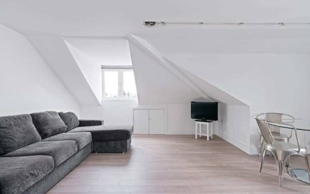 Modern 2bed Apt Near St.johns Wood, 5mins to Tube