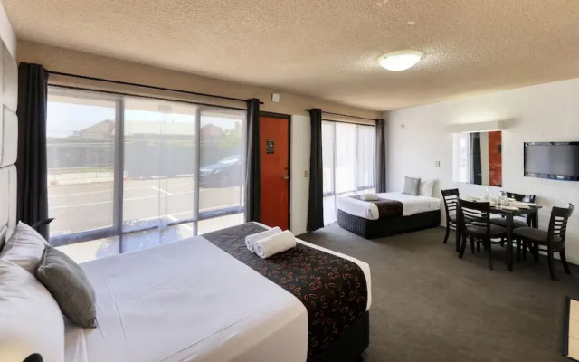 Best Western Warby Lodge Motor Inn