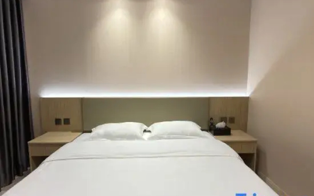 Jakarta . Shengshi. Gold Coast PIK Seaview Apartment