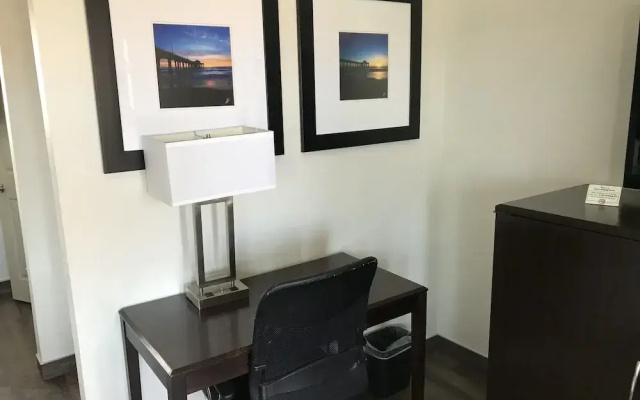 Hi View Inn & Suites