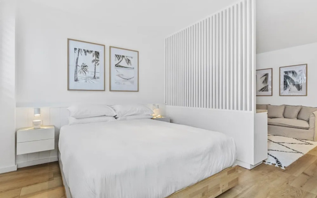 Studio3: Chic Bondi Abode With Pool & A/C – Guest Rooms – Sydney
