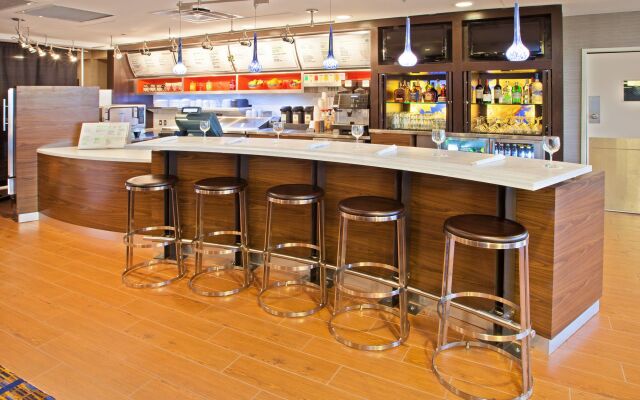 Courtyard by Marriott Louisville Northeast