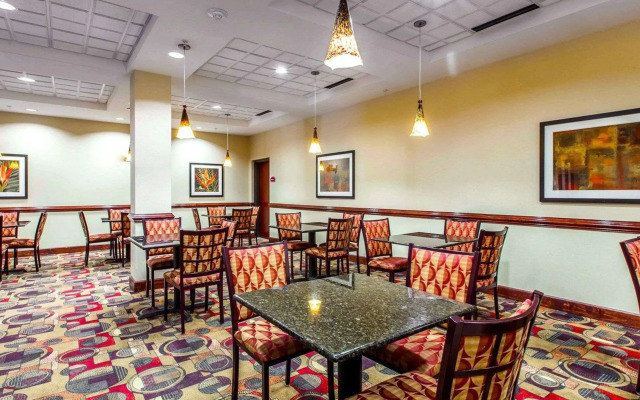 Comfort Suites Waycross