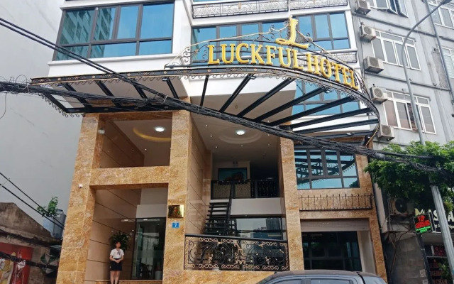 Luckful Hotel