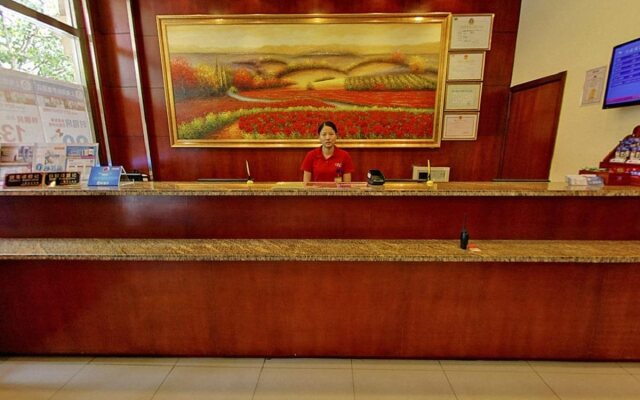 Hanting Express Shanghai South Railway Station Luoxiang Road Branch